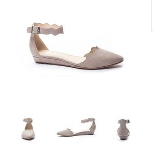 CHINESE LAUNDRY STUDIO WOMEN'S  Flats